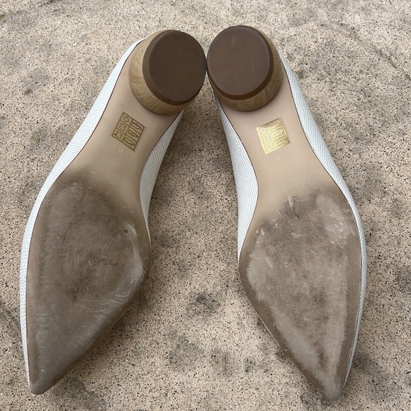 Jeffrey Campbel Pebbled Pointed Toe Flats with Wooden Heel Women's Size 8 - Picture 7 of 8